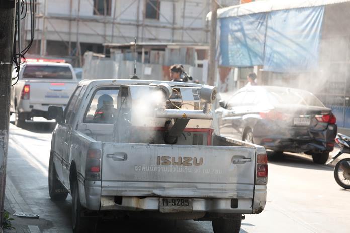 Chonburi Provincial Administrative Organization sent out two mist-spraying vehicles to douse streets with organic disinfectant.