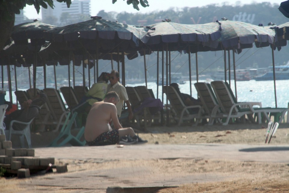 Beach chairs will have to be rearranged so that they are at least 2 metres apart.