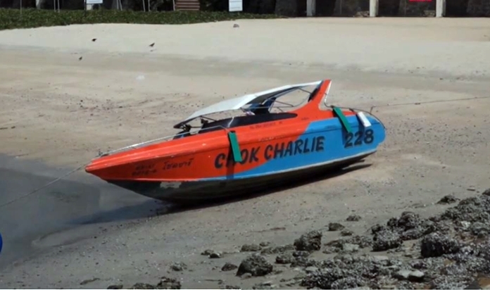 A speed boat is seen deserted perhaps for already longer than a month as all of the Chinese tours were canceled to zero number since March