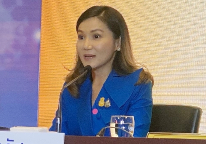 The Government spokesperson, Narumon Pinyosinwat.