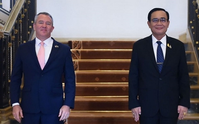 New US ambassador to Bangkok Michael George DeSombre paid a courtesy visit tothe Thai Prime Minister Prayut Chan-o-cha at Government House on Wednesday.