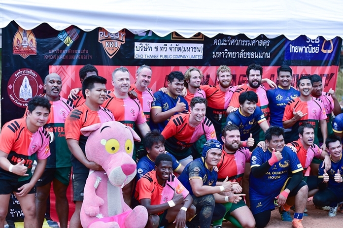 Pattaya Panthers celebrate another victory at the Khon Kaen 10s.