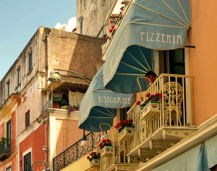 Pizzeria in Capri (Photo: Elijah Lovkoff).