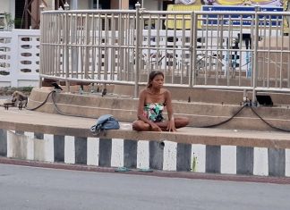 Homeless Thai woman refuses help, asks for place to live
