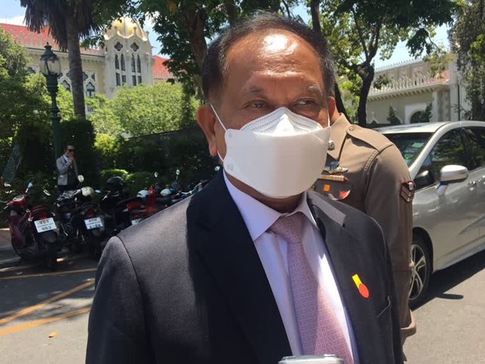 SC Secretary General Somsak Rungsita will propose an extension of the Emergency Decree.