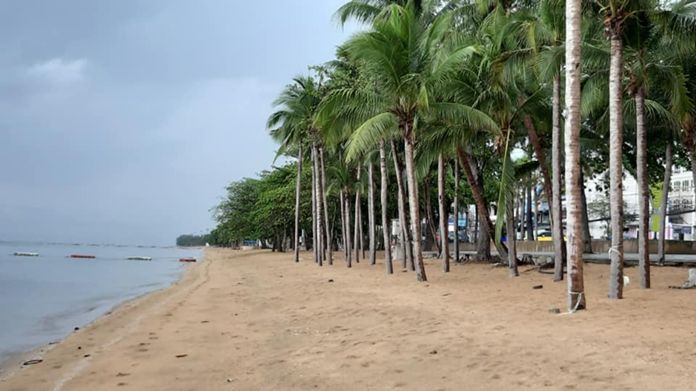 Jomtien Beach, Pattaya City, Chonburi Province on a rainy and windy day.
