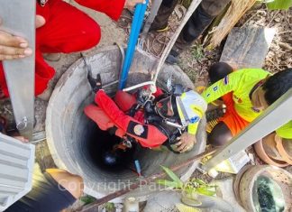 2 Bang Saray men die cleaning polluted well