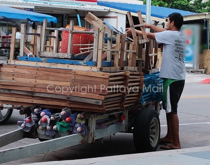 Pattaya officials said chair and umbrella vendors should all return by June 7 when new rules are in place to prevent the risk of spreading the coronavirus.