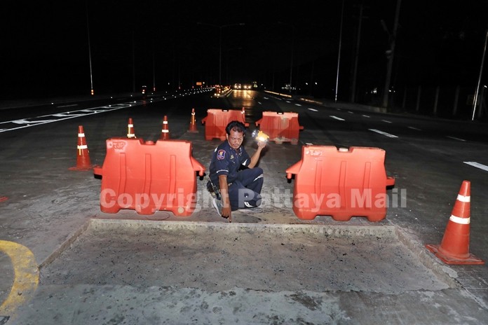 Angry motorists are demanding Sattahip District and the contractor fix the safety hazard, which is marked with traffic cones, but no lights.