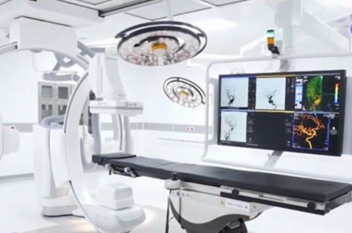 Thammasat University Hospital has introduced its Hybrid Operation Room to treat all kinds of complex vascular disease, the most efficient of its kind in Southeast Asia.