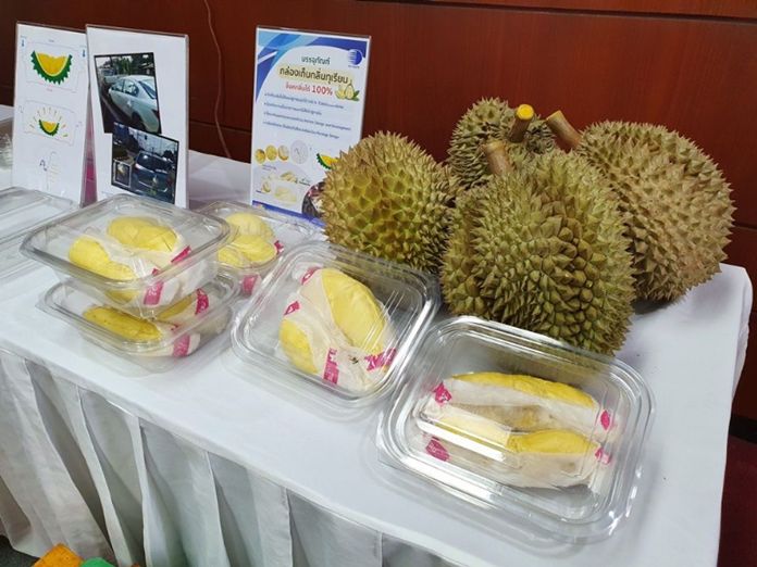 TISTR proudly introduced fruit packaging innovation including odor-proof boxes for durians.   
