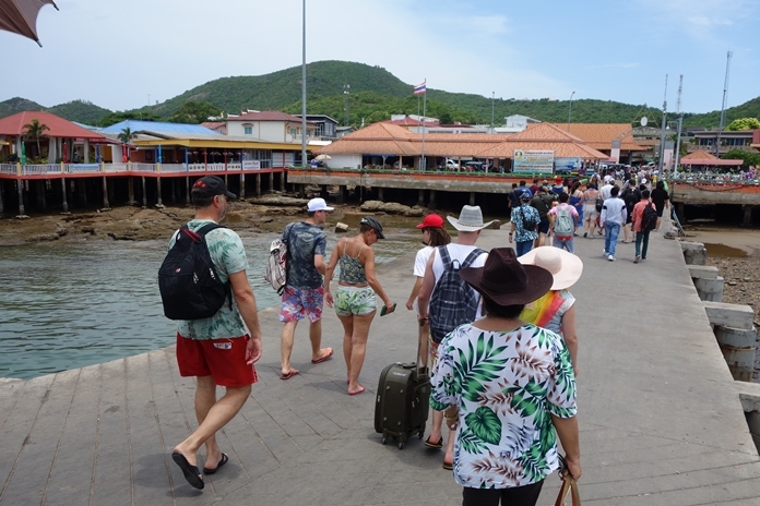 The new bilateral tourism cooperation was drawing global attention as COVID-19 situations were improving in many countries.