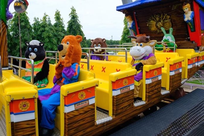 Theme parks are among businesses that are now allowed to operate under the government’s disease control measures to build confidence among visitors.