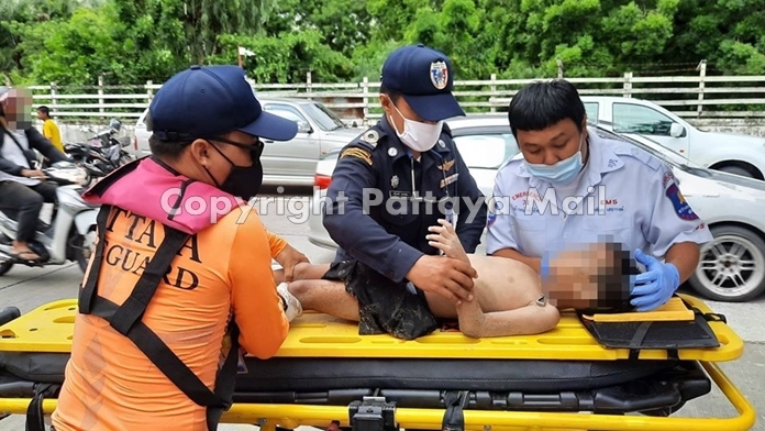 The boy was taken to Banglamung Hospital.