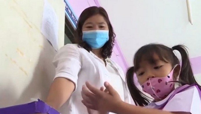 Parents sent their children back to school after the COVID-19 scare that caused 274 local schools to close last week.