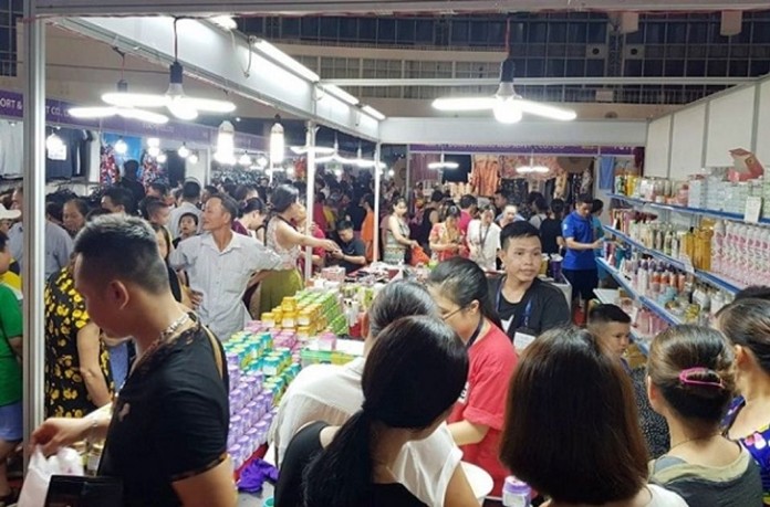 The fair drew over 120,000 visitors and recorded sales of 18 million baht or US$597,000 from products such as Thai fruits, artificial flowers, electrical appliances, garments, shoes, plastic products, shampoos, shower cream, detergent and dishwashing liquid.