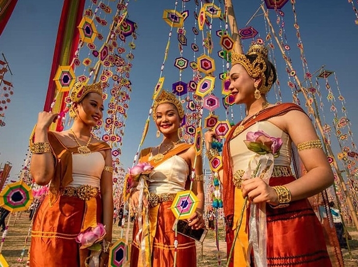 11 types of Thai and non-Thai nationals, currently allowed to enter the country, must comply with the conditions, time limits and rules of the authorized persons under the Thai law.