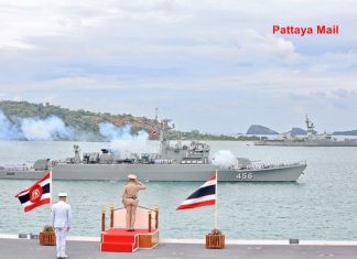 New navy commander saluted in Sattahip