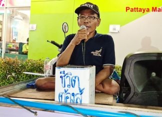 Paralyzed by Polio, busker sings for supper in Sattahip