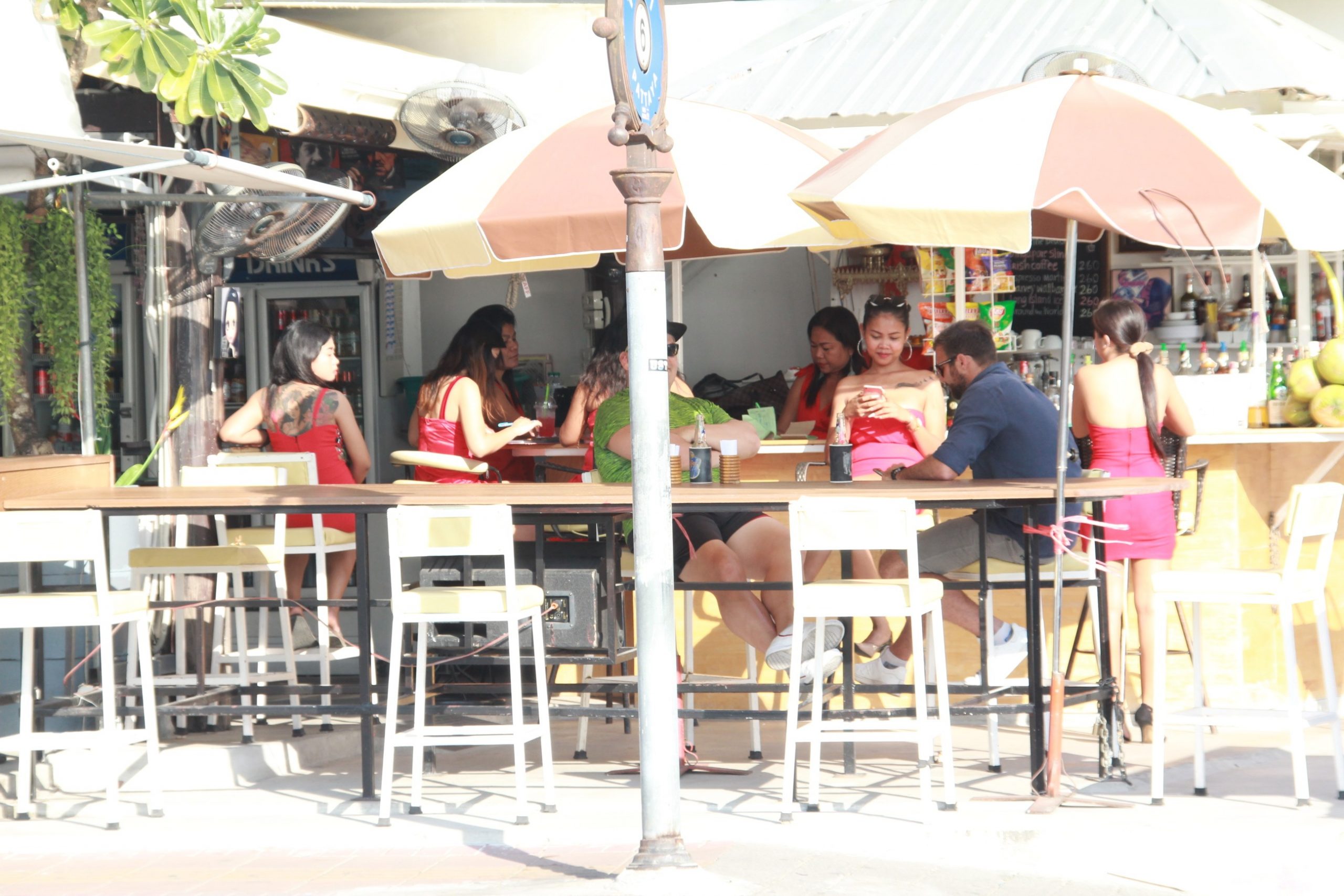 Pattaya gets warmer, beach side and Soi 6 beer bars open for food and