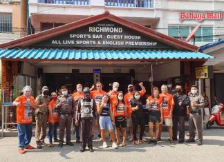 Richmond free food Friday serves 800 bags of food to Pattaya needy