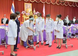 HRH Princess Maha Chakri Sirindhorn presents medical equipment to hospitals