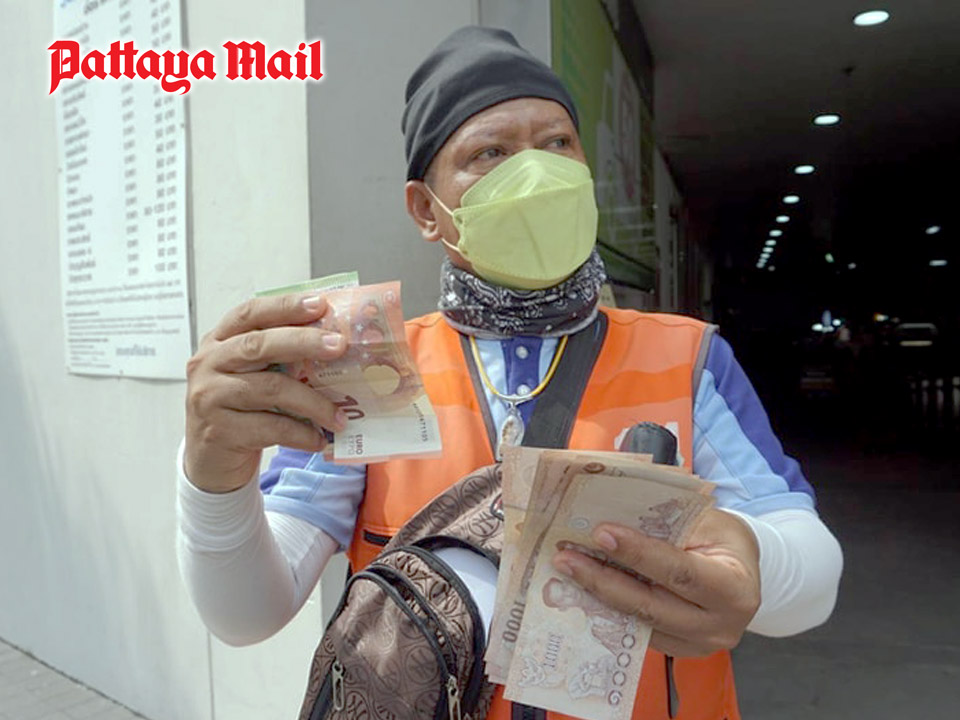 Pattaya taxi driver finds German tourist’s fat wallet