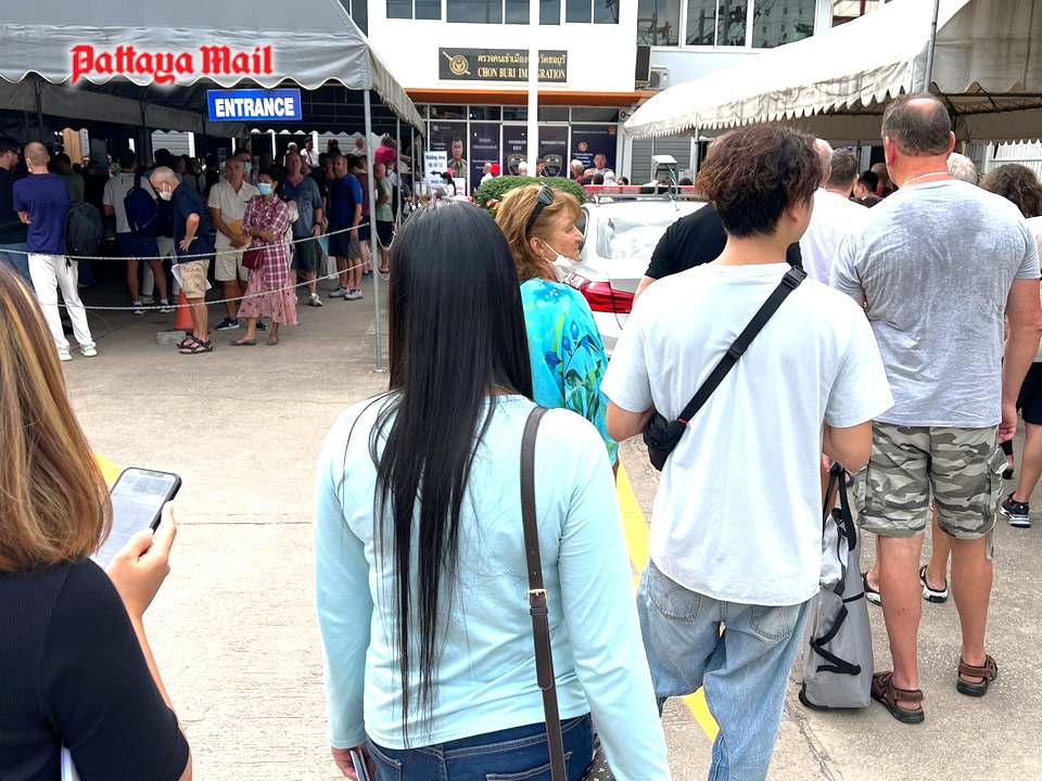 Pattaya immigration bureau sees return of pre-pandemic numbers