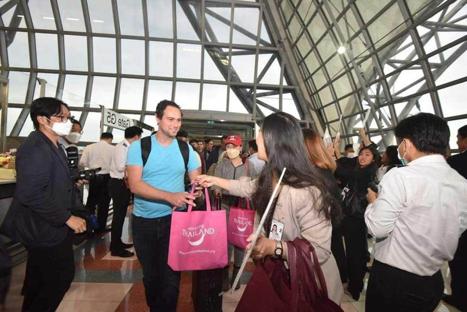 ‘Superb Thailand 10 Million Celebrations’ at seven airports and two border checkpoints on Dec 10