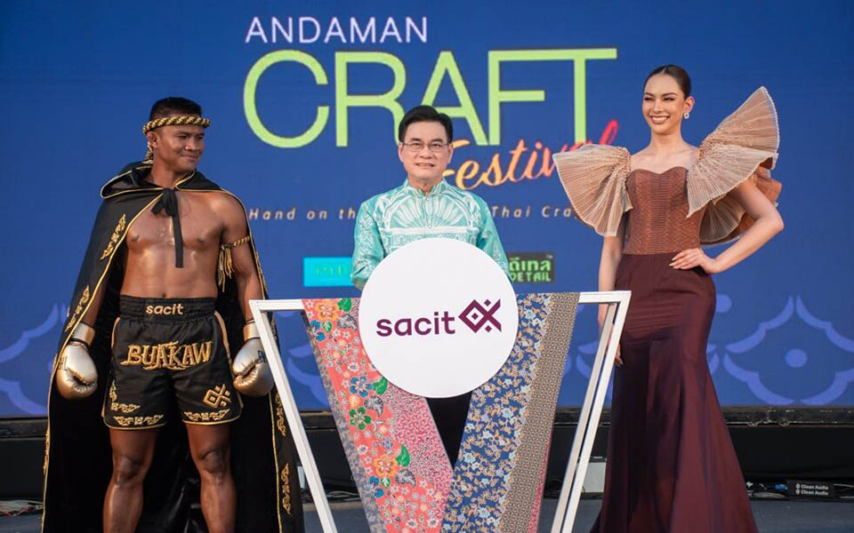 t 10 ‘Andaman Craft Festival in Phuket featuring Thai kickboxing superstar and Miss Universe Thailand 3