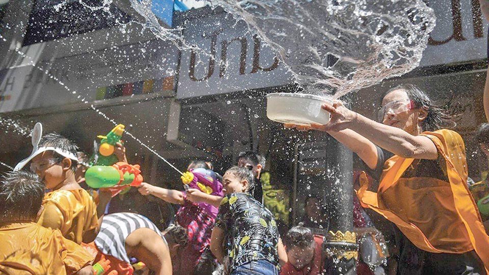 t 08 Bangkok to designate alcohol free areas for road and family safety during Songkran festival 3