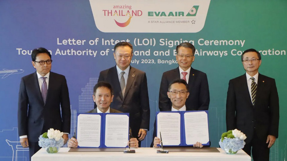 t 01 TAT and EVA Air sign LOI to jointly promote Thai tourism 1