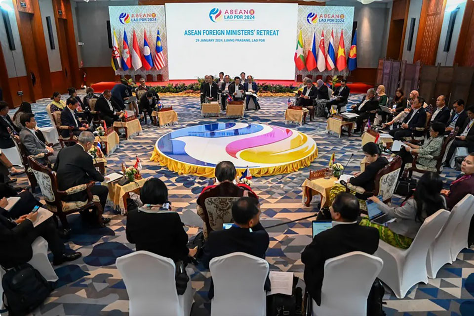 ASEAN, China to intensify South China Sea Code negotiations Pattaya Mail