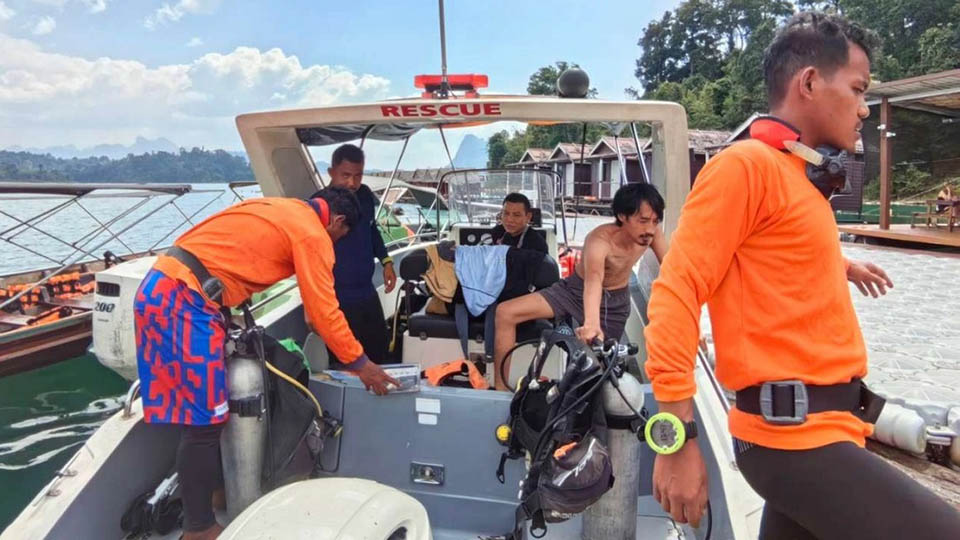 Scuba divers unable to find British tourist falling from kayak at dam in Surat Thani