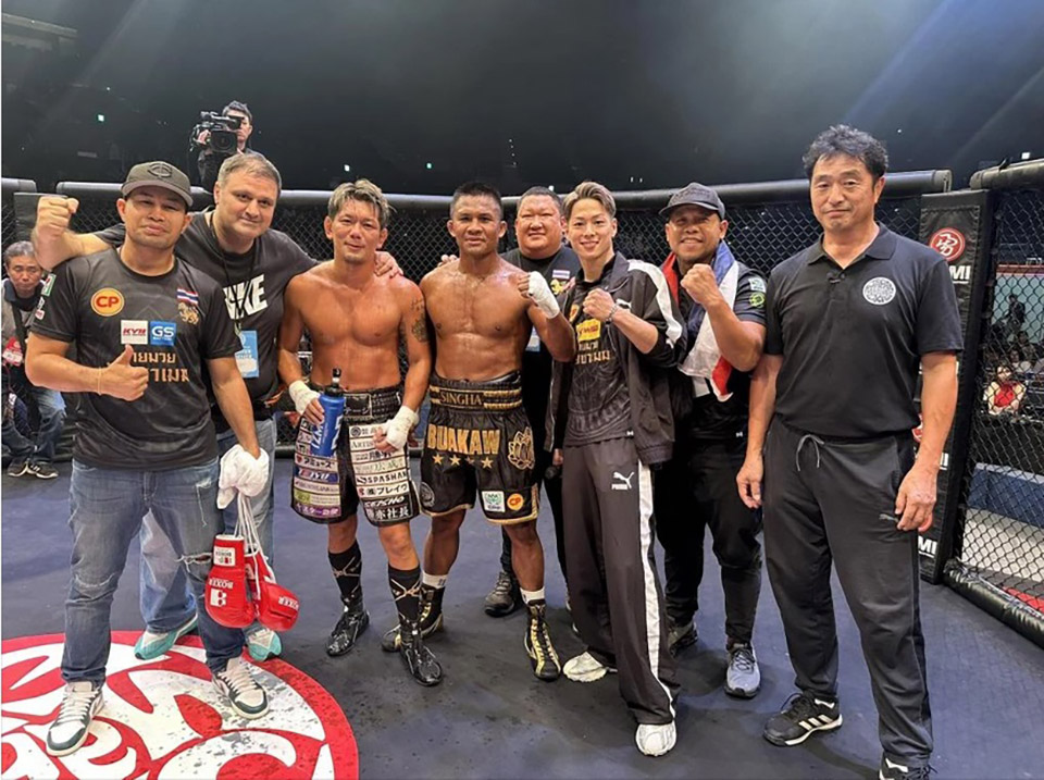 Buakaw settles for a draw in firstever boxing match against Japanese
