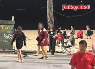 Tourists risk theft, assault, scams when picking up strangers on Pattaya Beach Road