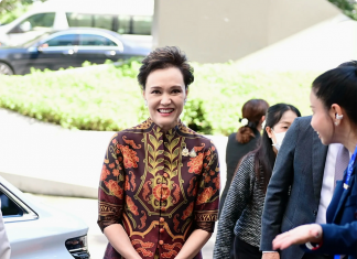 Thailand moves to ease medical costs by allowing medicine purchases outside hospitals