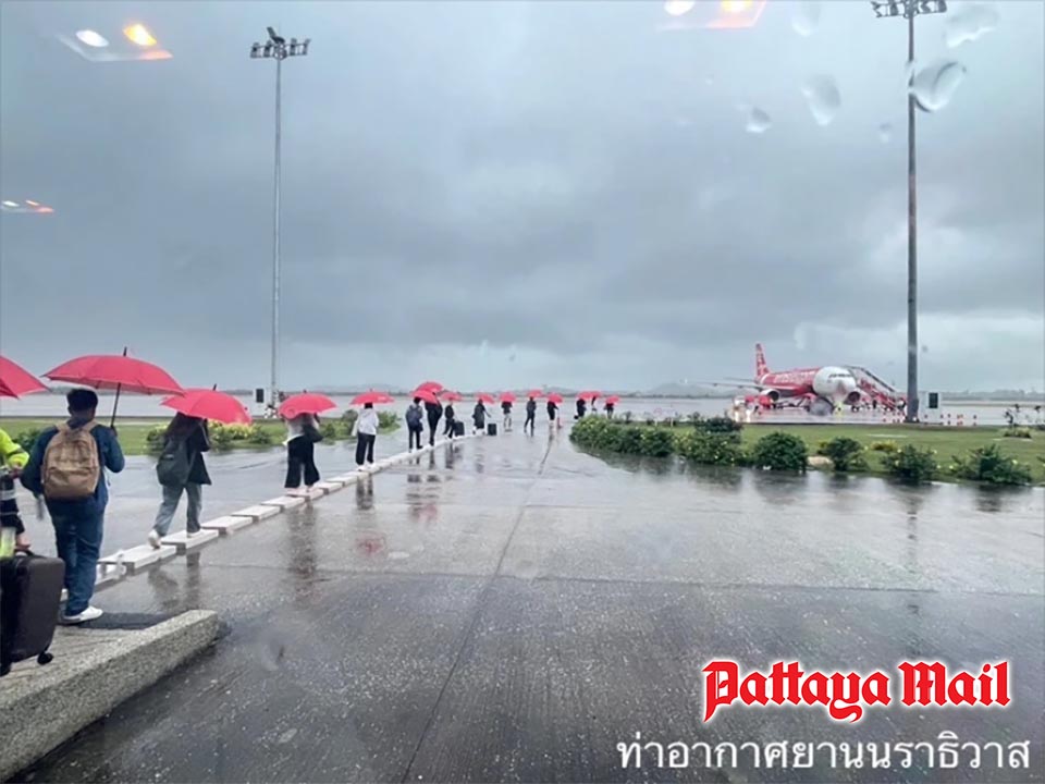 Airports Dept. on 24-hour alert as southern Thailand faces renewed torrential rain