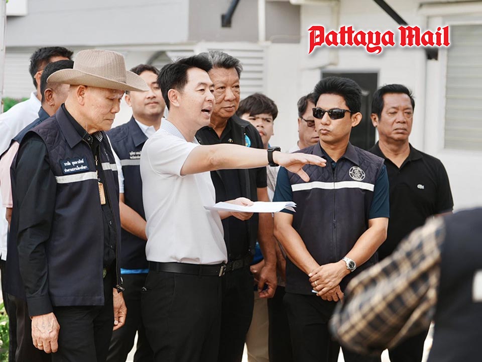 Pattaya Mayor inspects public land encroachment at Soi Wat Boonkanchanaram