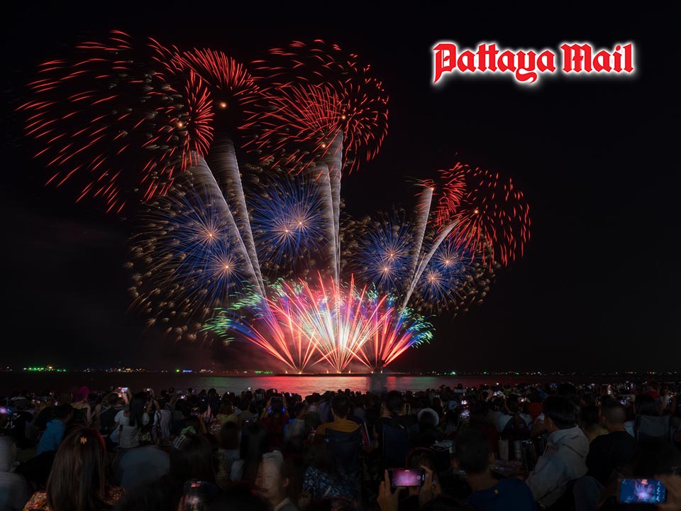 Pattaya prepares 16 parking zones and traffic plans for International Fireworks Festival, Nov 28-29