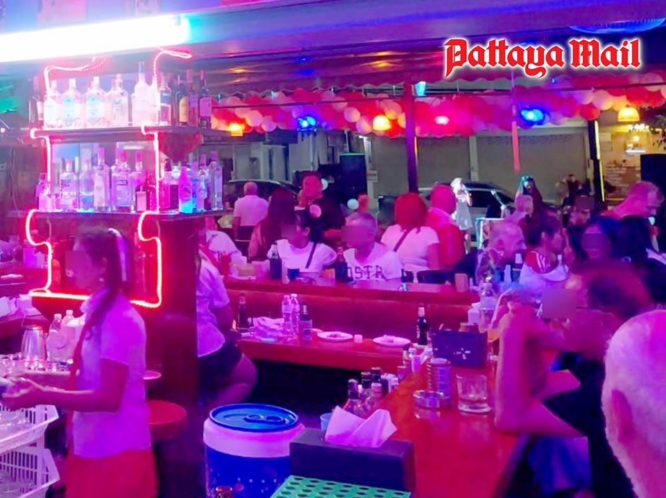 Thailand’s 4 a.m. alcohol plan is asking for trouble, visitors say midnight or 1 a.m. is enough