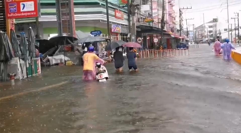 Southern Thailand flood emergency as Pattani and Satun submerged by relentless rain