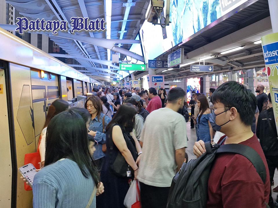 Neujahrsansturm auf die Schiene: Thailands Bahnverkehr bewältigt Reiseandrang reibungslos