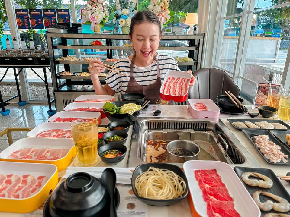 Warng Warng Taiwanese Shabu: just 30 minutes drive from Pattaya