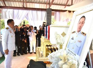 Prime Minister presides over royal cremation of soldier killed in Thai–Cambodian border clashes