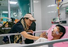Princess Sirivannavari visits wounded soldiers in Ubon Ratchathani, grants royal support