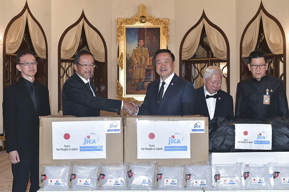 Thailand receives 7.1 million baht flood relief aid from Japan