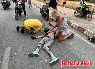 Two foreign tourists injured in motorcycle collision on Jomtien Second Road