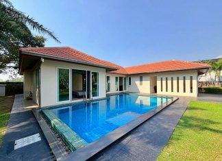 (House for Sale)-Whispering Palms Villas – 4 Bed 5 Bath in East Pattaya
