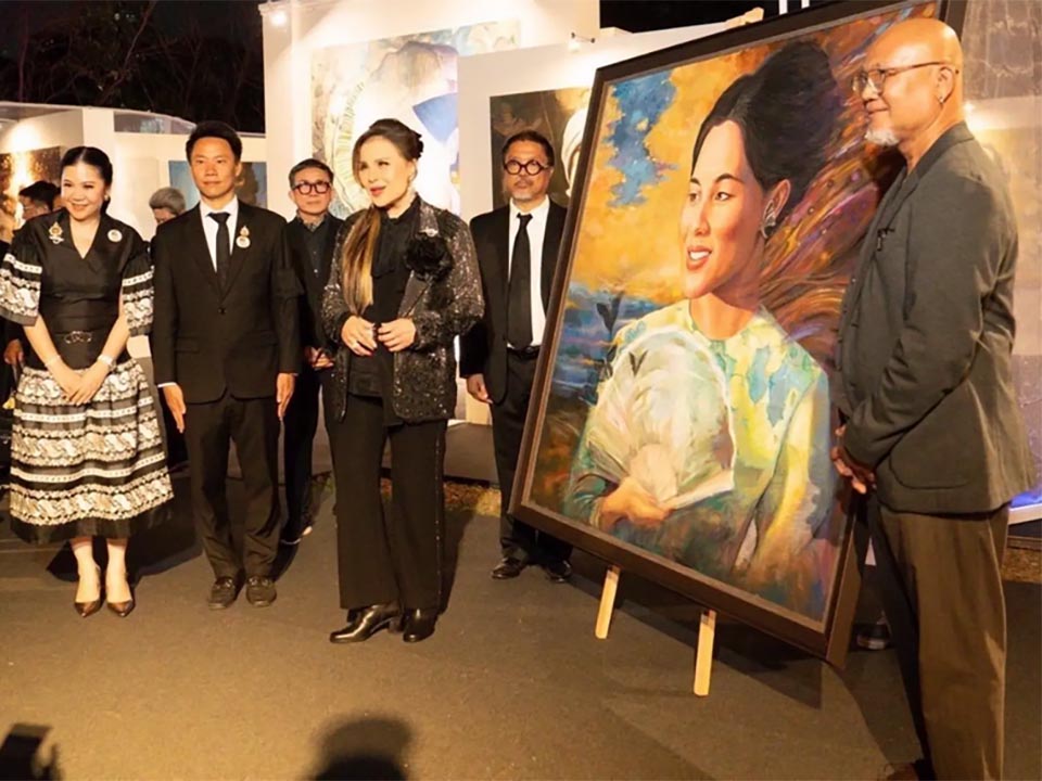 Royal-inspired ‘Silk in the Moonlight’ festival brings art, jazz, and living heritage to Lumphini Park, Bangkok